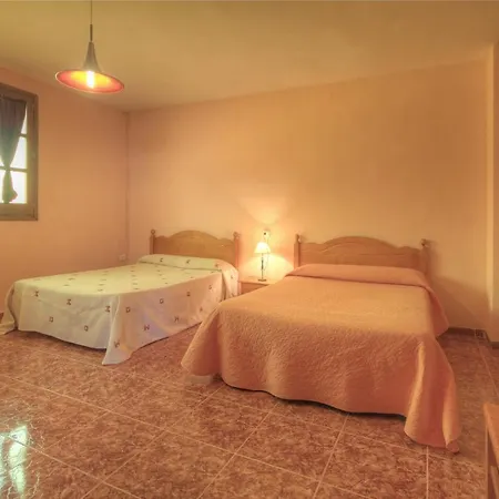 Barranc De La Serra Hostel