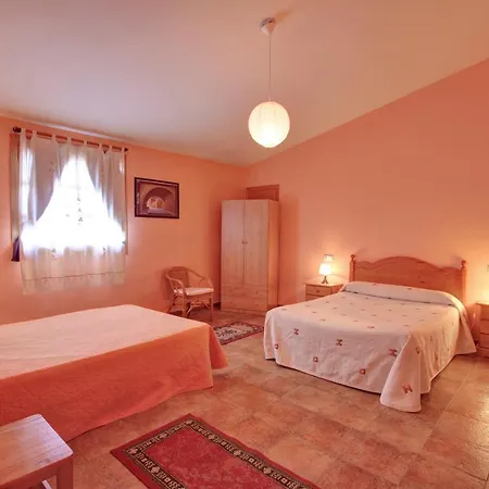 Barranc De La Serra Hostel